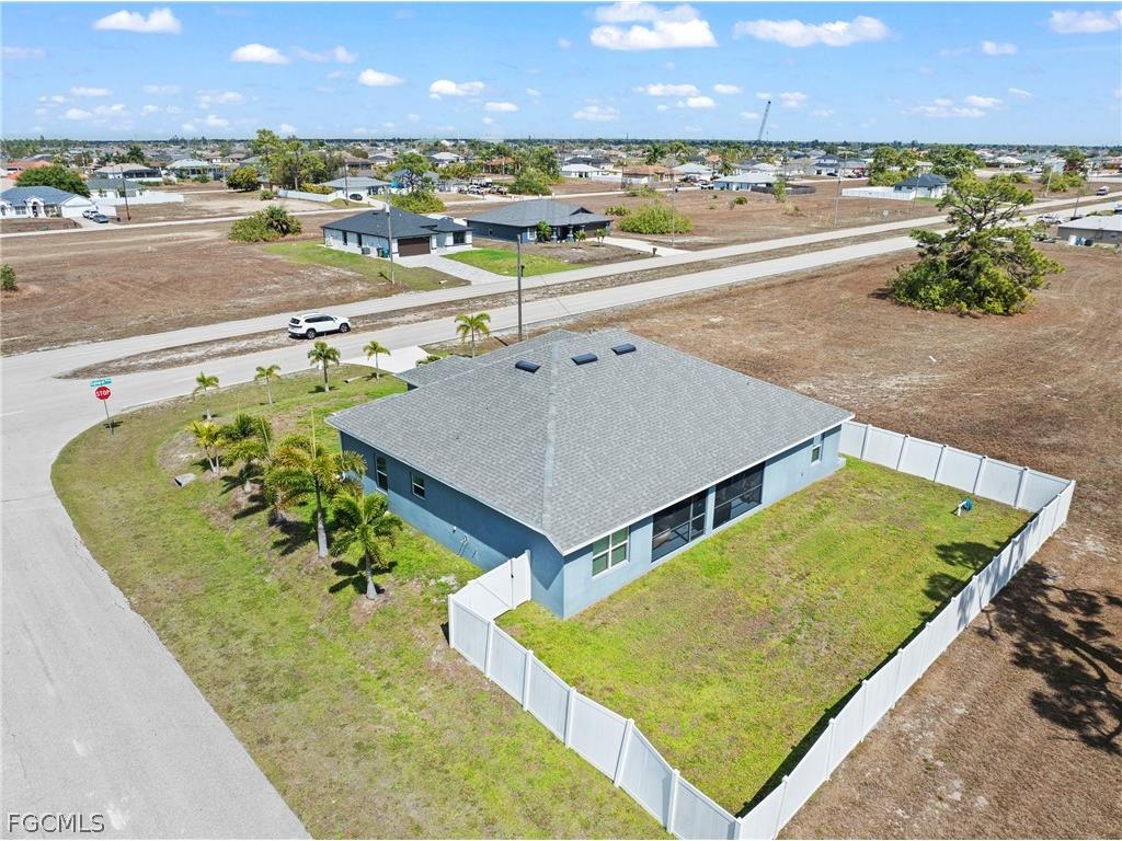 1728 Diplomat Parkway W Cape Coral FL 33993 2026011900 image27