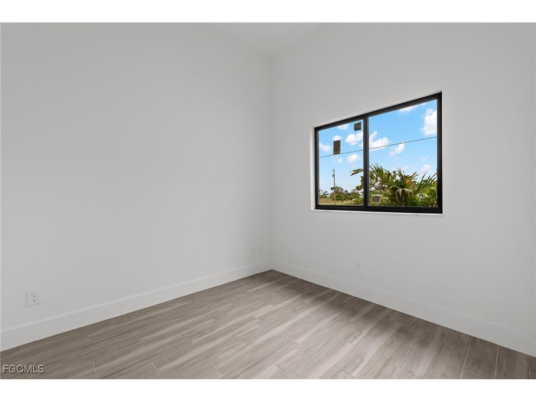 1728 Kismet Parkway W Cape Coral FL 33993 2025013673 image14