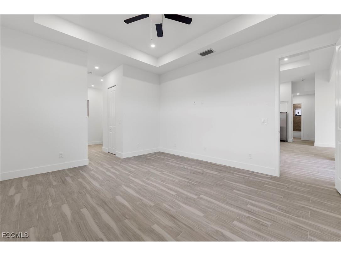 1728 Kismet Parkway W Cape Coral FL 33993 2025013673 image16