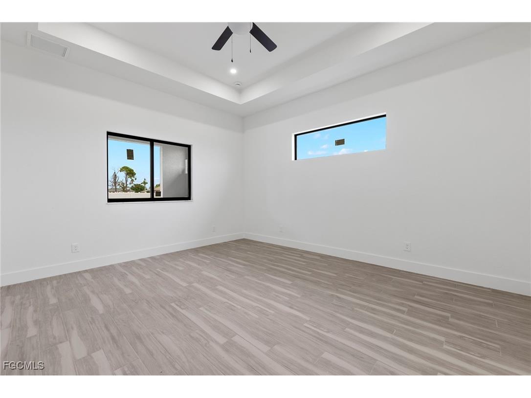 1728 Kismet Parkway W Cape Coral FL 33993 2025013673 image18