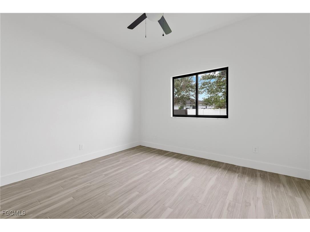 1728 Kismet Parkway W Cape Coral FL 33993 2025013673 image21