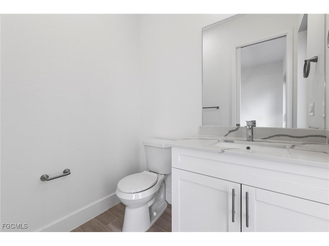 1728 Kismet Parkway W Cape Coral FL 33993 2025013673 image22