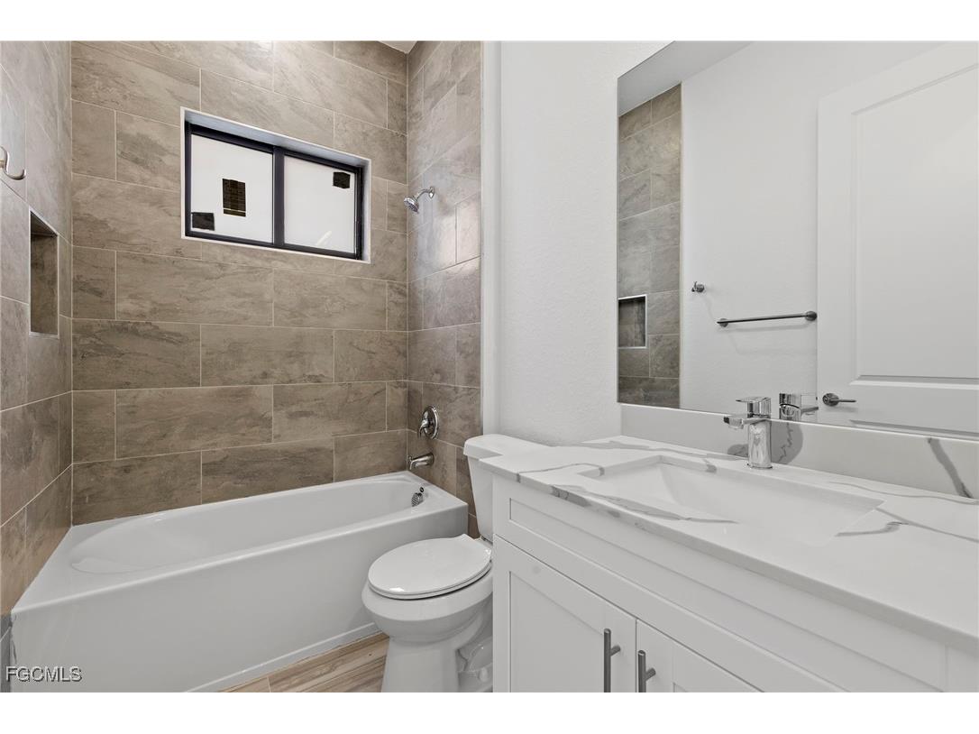 1728 Kismet Parkway W Cape Coral FL 33993 2025013673 image24