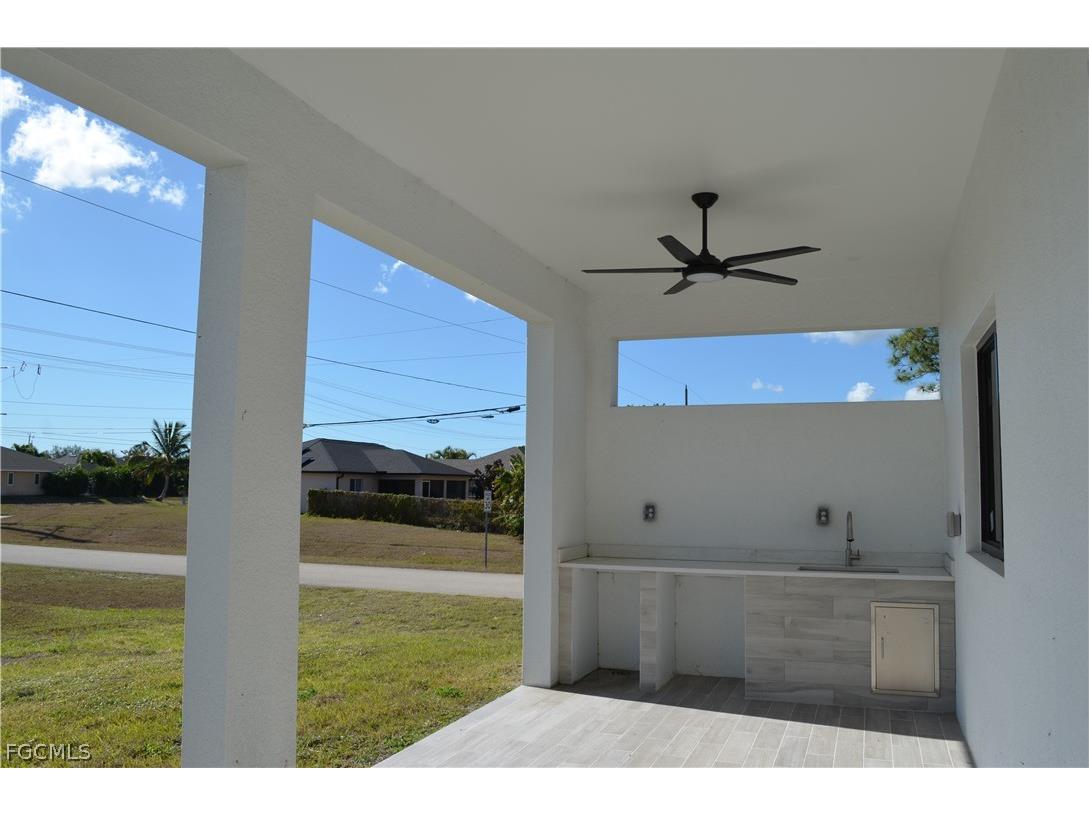 1728 Kismet Parkway W Cape Coral FL 33993 2025013673 image28
