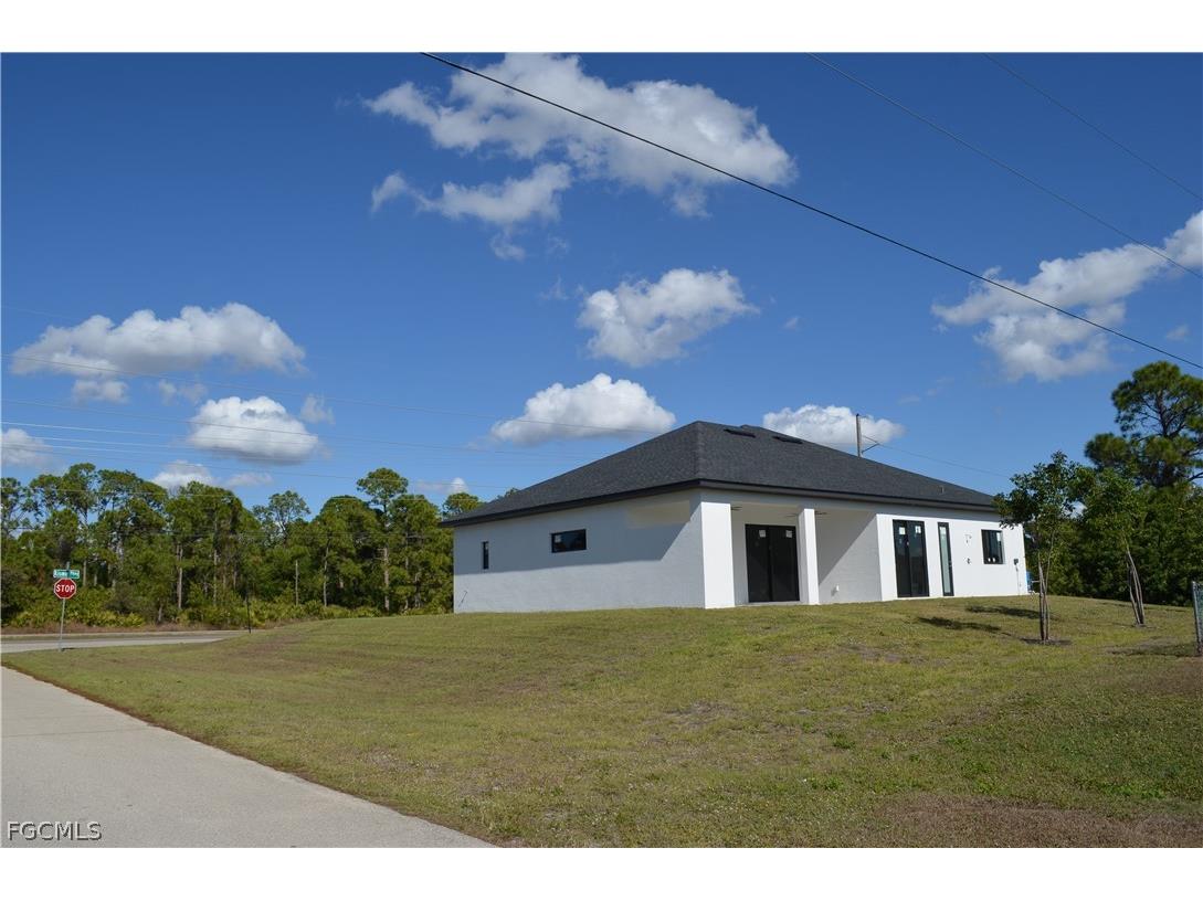 1728 Kismet Parkway W Cape Coral FL 33993 2025013673 image29