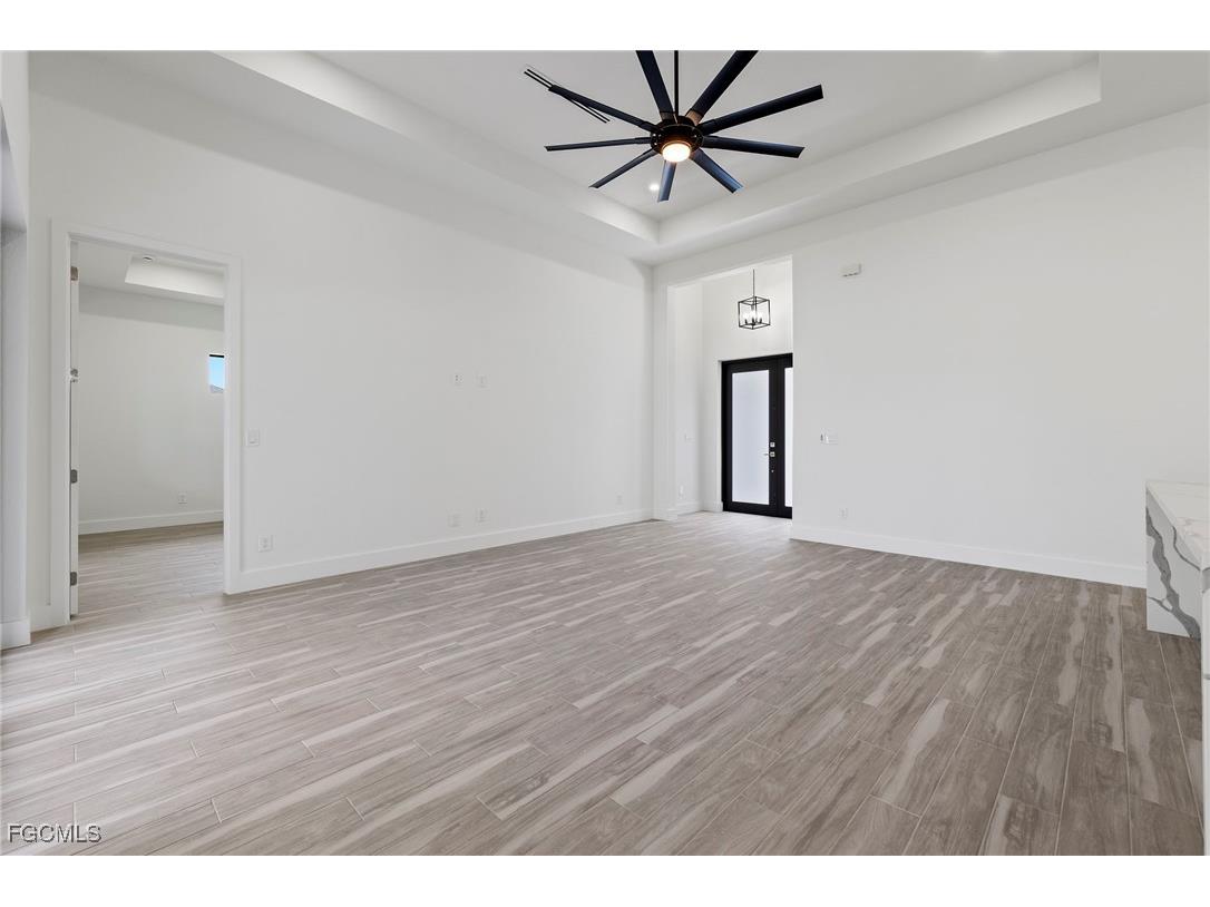 1728 Kismet Parkway W Cape Coral FL 33993 2025013673 image3