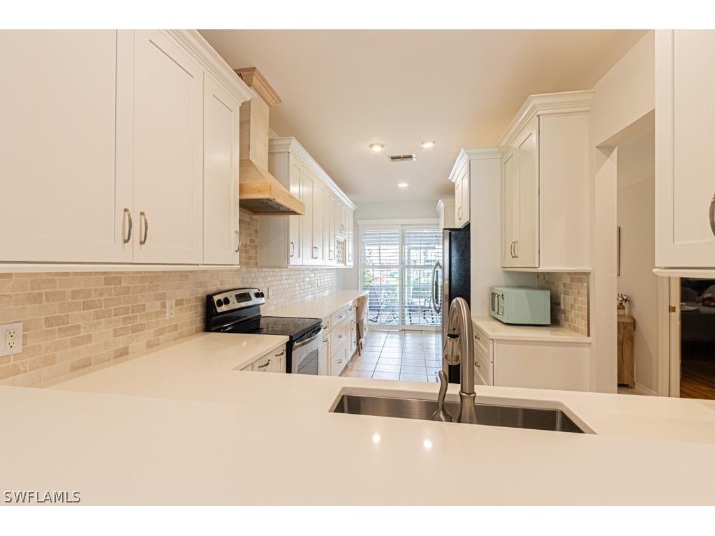 1728 Morning Sun Lane Naples FL 34119 226009310 image1