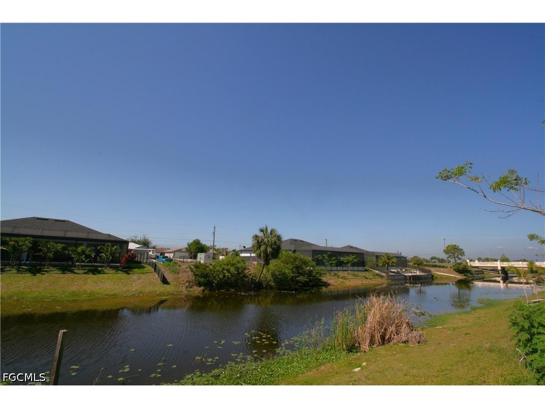 1728 NE 12th Terrace Cape Coral FL 33909 2026019966 image4
