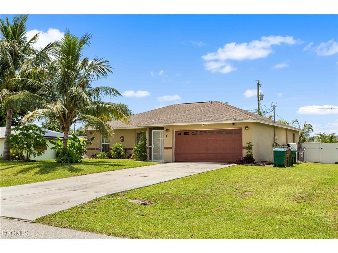 1728 NE 22nd Terrace Cape Coral FL 33909 2025005612 image10