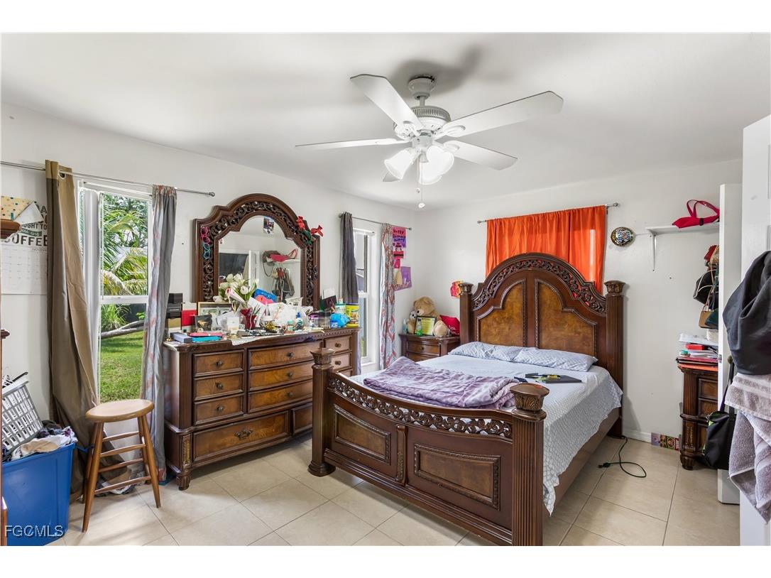 1728 NE 22nd Terrace Cape Coral FL 33909 2025005612 image20