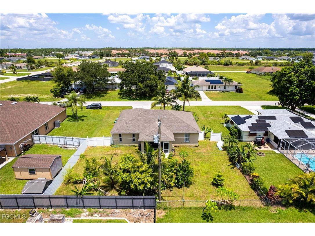 1728 NE 22nd Terrace Cape Coral FL 33909 2025005612 image7