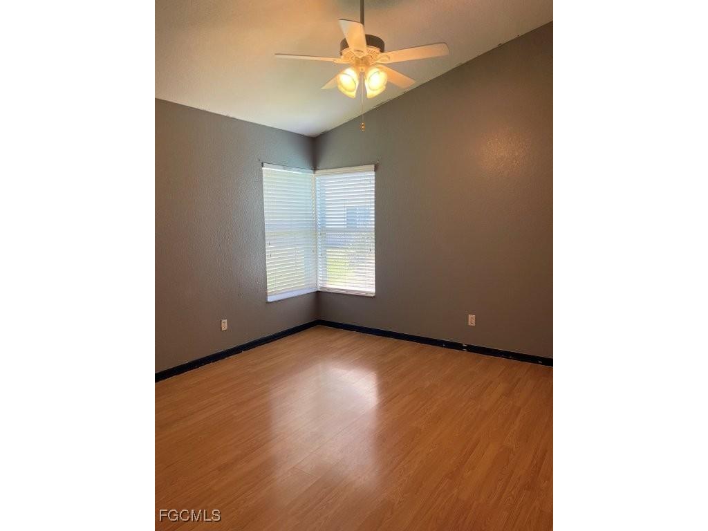 1728 NW 11th Terrace Cape Coral FL 33993 2025023378 image10