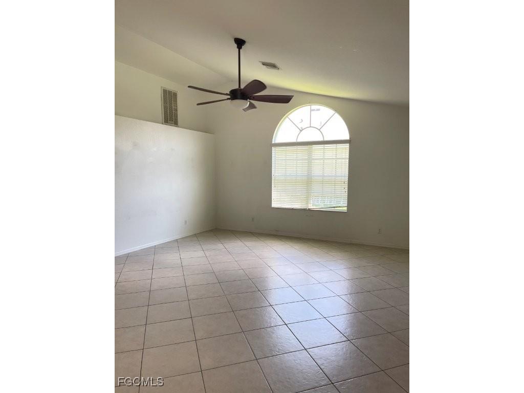 1728 NW 11th Terrace Cape Coral FL 33993 2025023378 image6