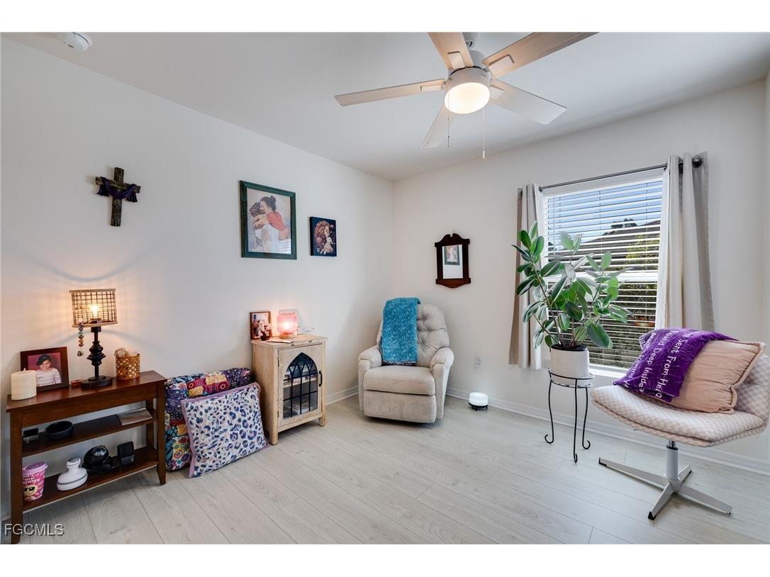 1728 S Gator Circle Cape Coral FL 33909 2025020832 image14