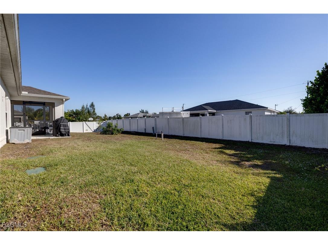 1728 S Gator Circle Cape Coral FL 33909 2025020832 image19