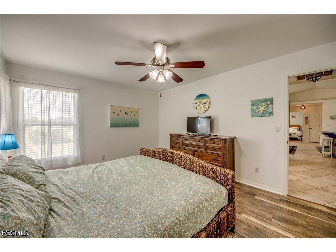 1728 SW 15th Street Cape Coral FL 33991 2026027132 image20