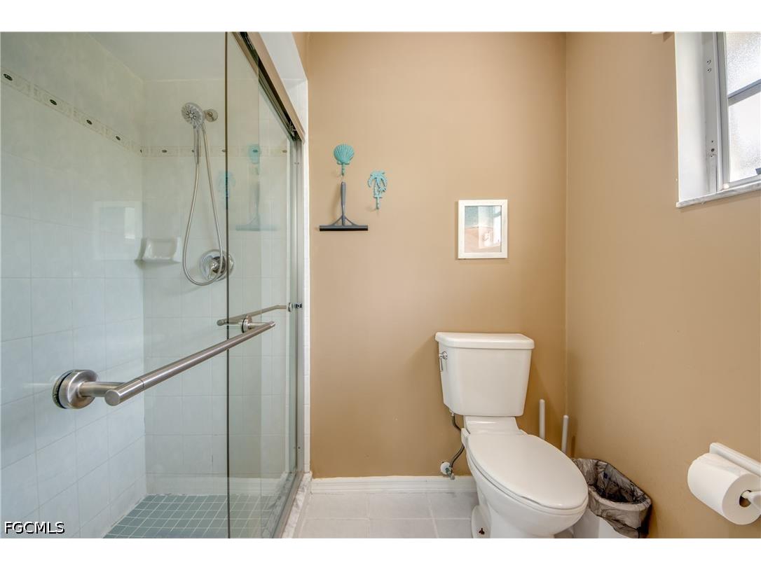 1728 SW 15th Street Cape Coral FL 33991 2026027132 image23