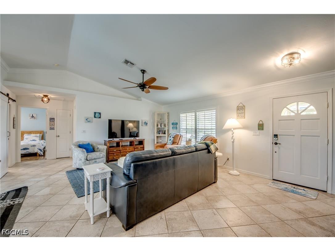 1728 SW 15th Street Cape Coral FL 33991 2026027132 image8