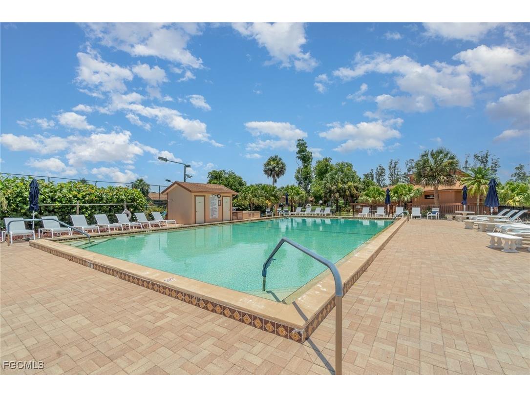 17287 Timber Oak Lane Fort Myers FL 33908 2025011339 image25