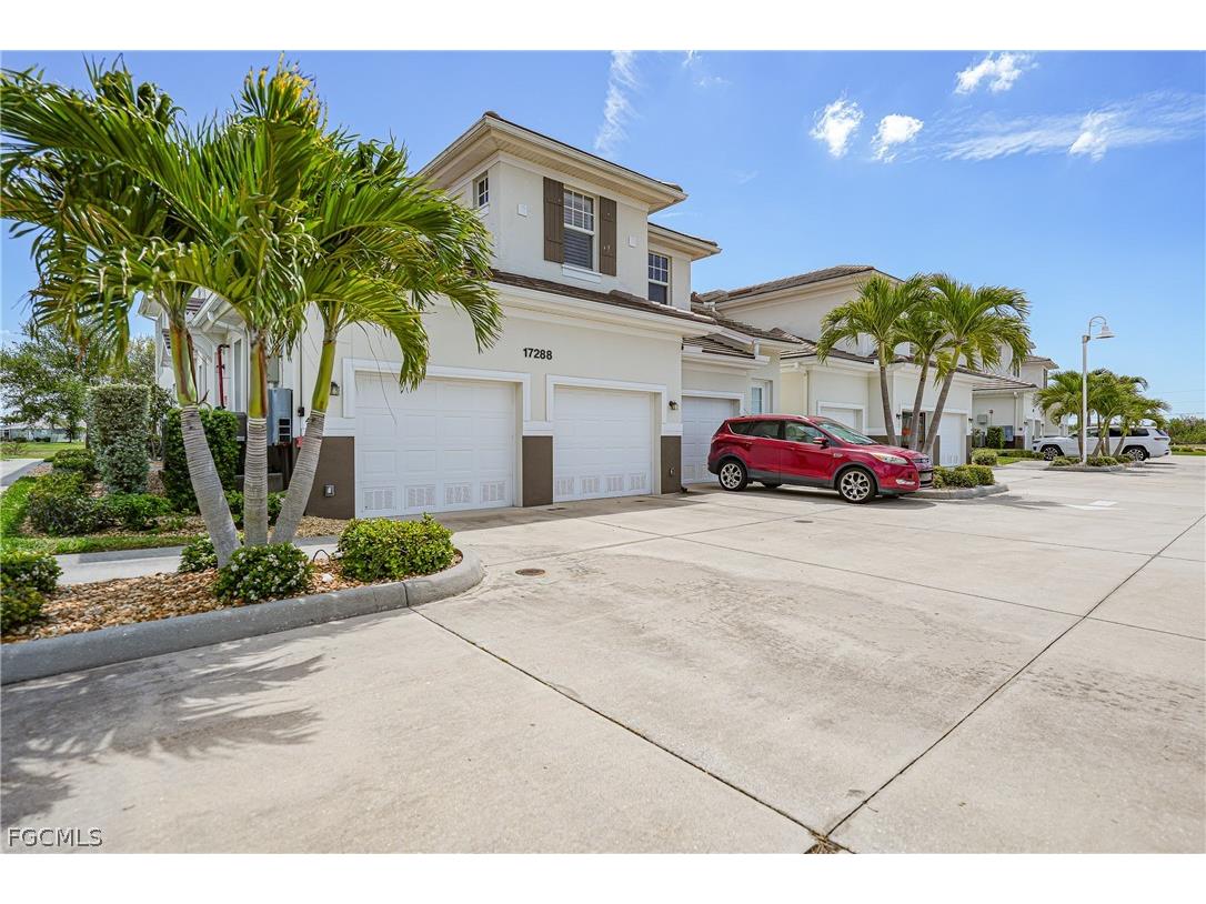 17288 Acapulco Road #421 Punta Gorda FL 33955 2026013611 image1