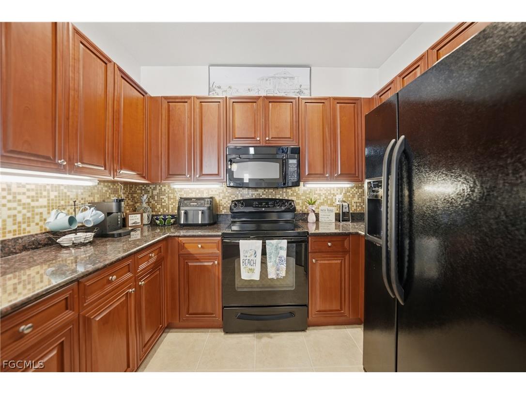 17288 Acapulco Road #421 Punta Gorda FL 33955 2026013611 image6