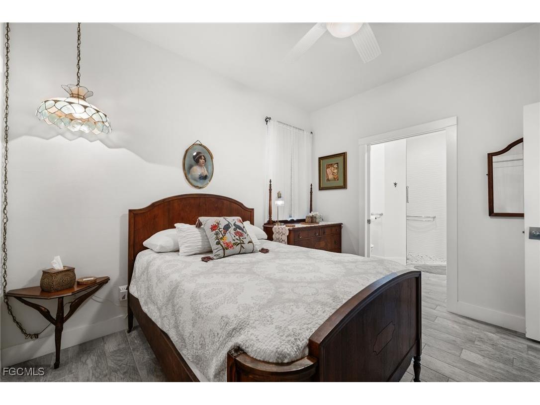 1729 SW 17th Place Cape Coral FL 33991 2026000724 image20