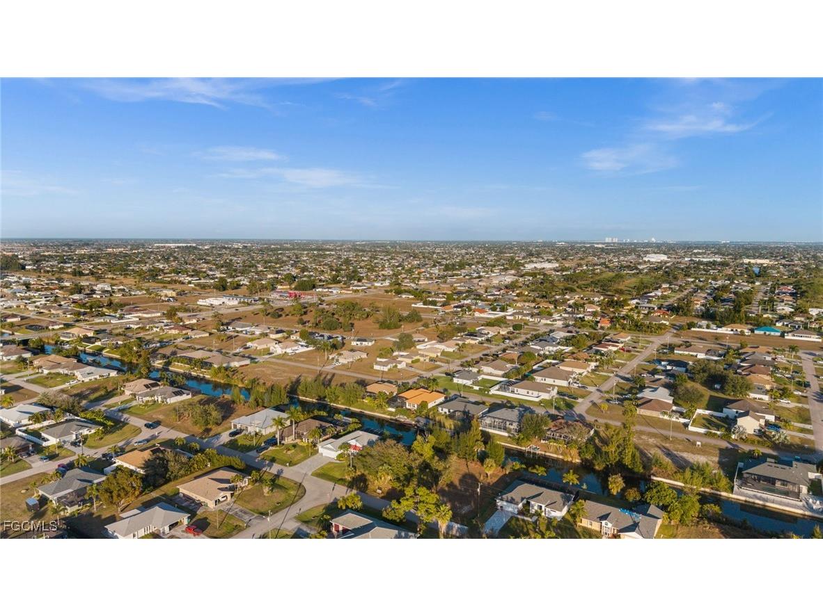 1729 SW 17th Place Cape Coral FL 33991 2026000724 image38