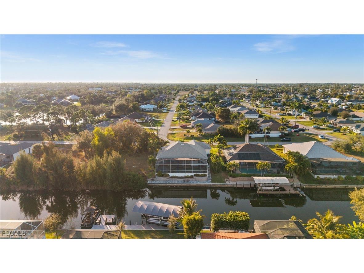 1729 SW 17th Place Cape Coral FL 33991 2026000724 image40