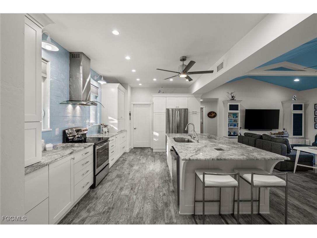 1729 SW 17th Place Cape Coral FL 33991 2026000724 image7