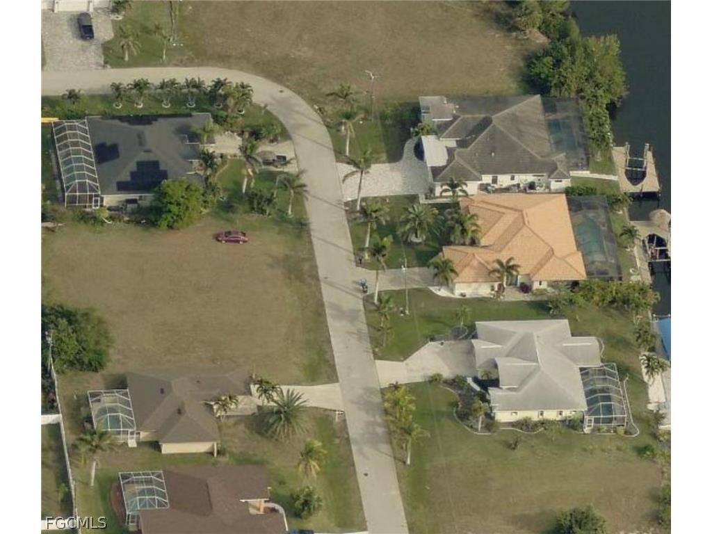 1729 SW 40th Terrace Cape Coral FL 33914 2026007604 image3
