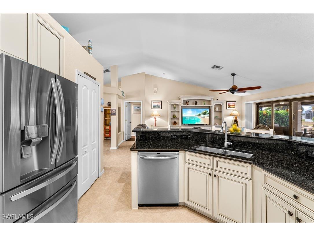 1729 SW 44th Terrace Cape Coral FL 33914 225082857 image3