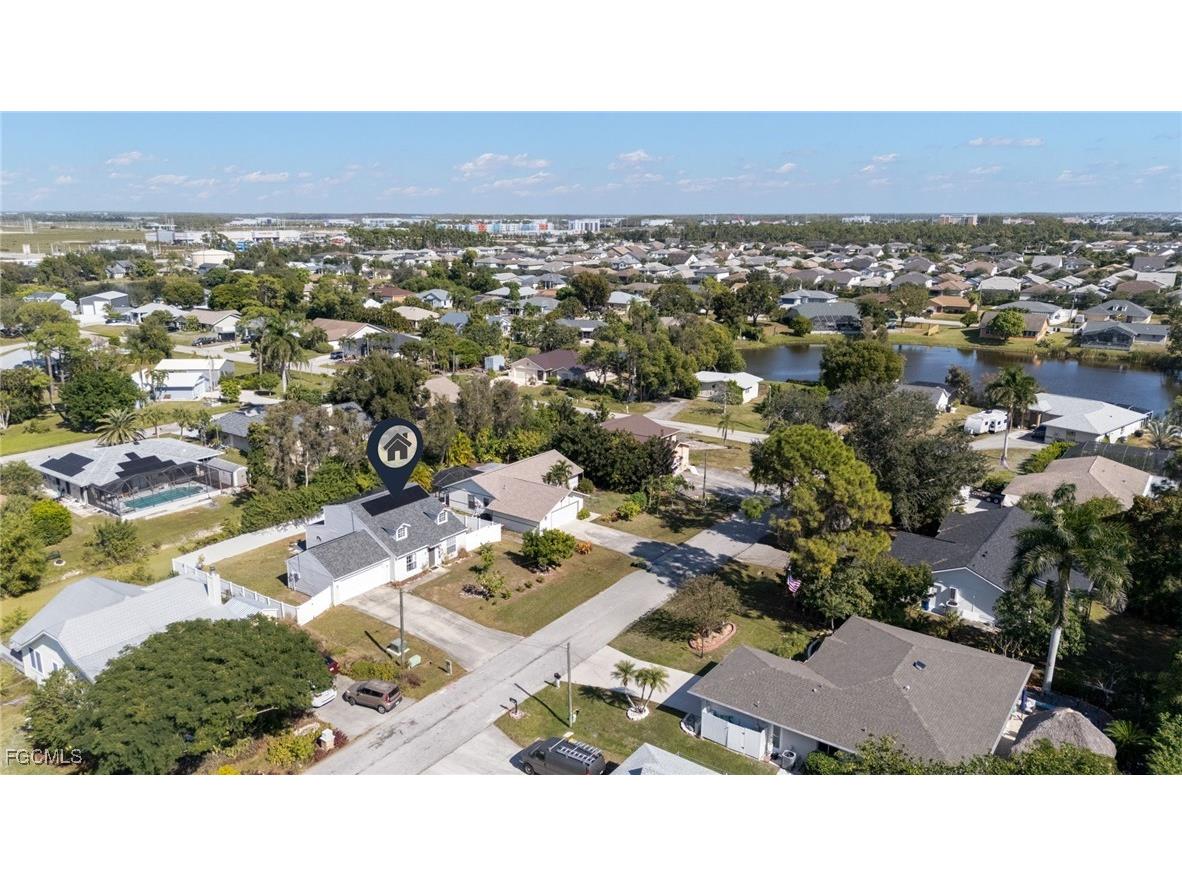 17298 Knight Drive Fort Myers FL 33967 2025021141 image4