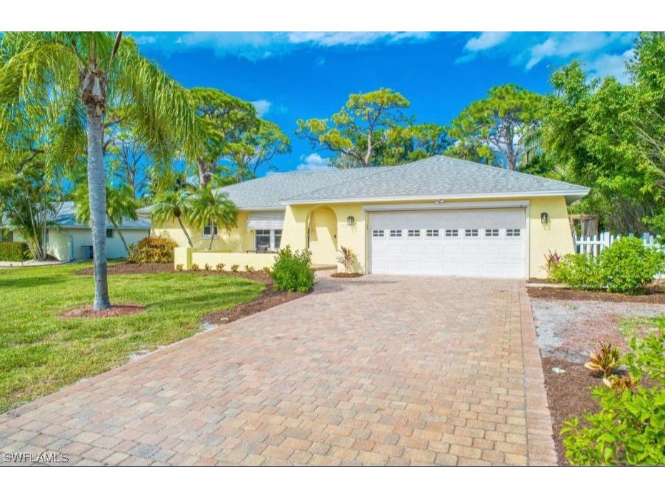173 7th Street Bonita Springs FL 34134 223090360 image1