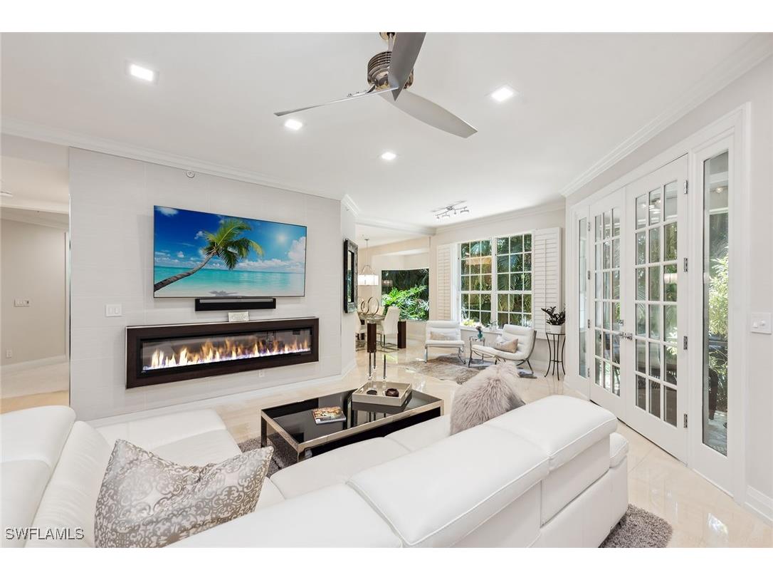 173 Colonade Circle #1401 Naples FL 34103 226002484 image1