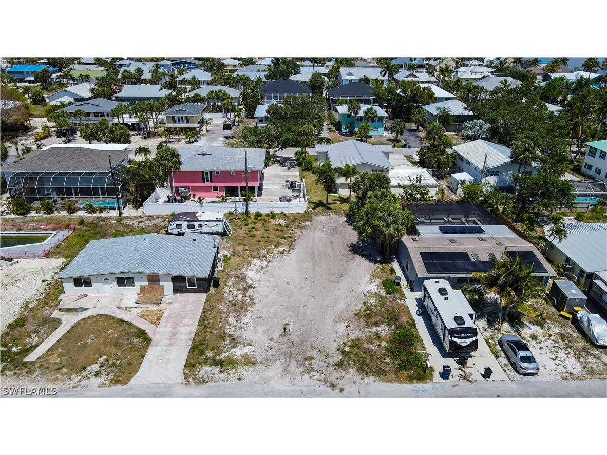 173 Hibiscus Drive Fort Myers Beach FL 33931 224035979 image1