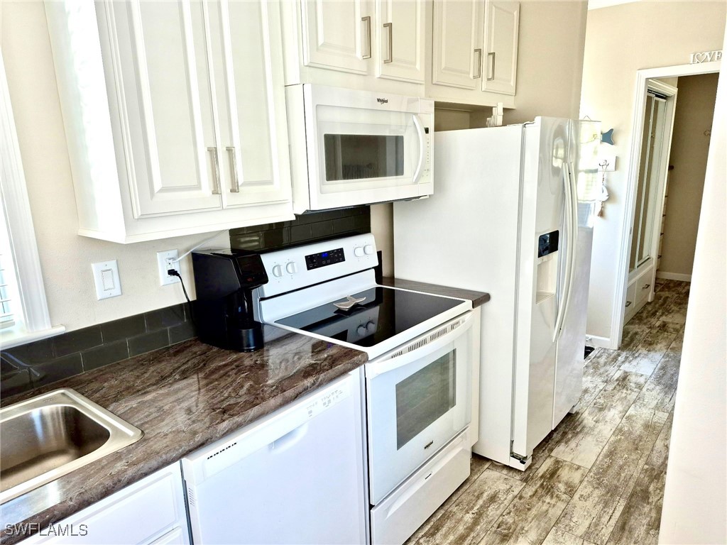 173 Redwood Lane #8 Naples FL 34114 225084958 image10