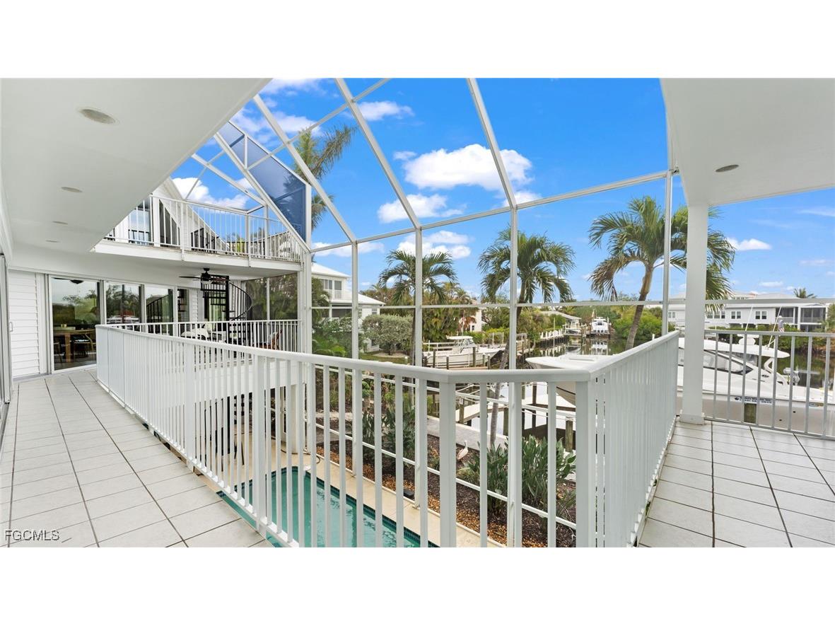 1730 Jewel Box Drive Sanibel FL 33957 2025017150 image12