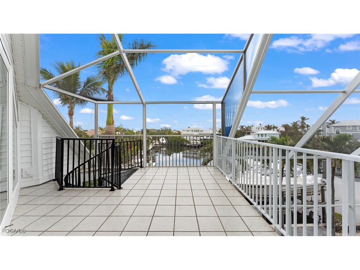 1730 Jewel Box Drive Sanibel FL 33957 2025017150 image13