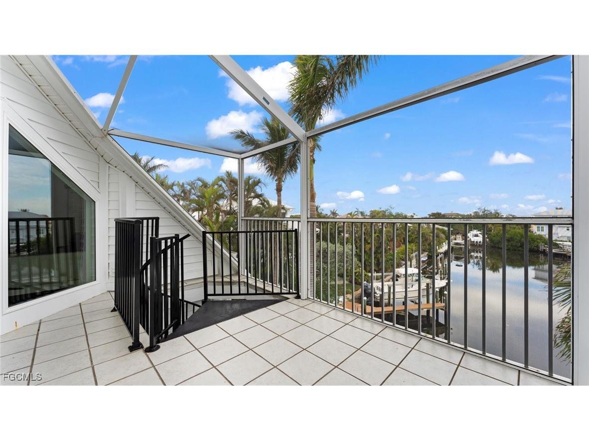 1730 Jewel Box Drive Sanibel FL 33957 2025017150 image14