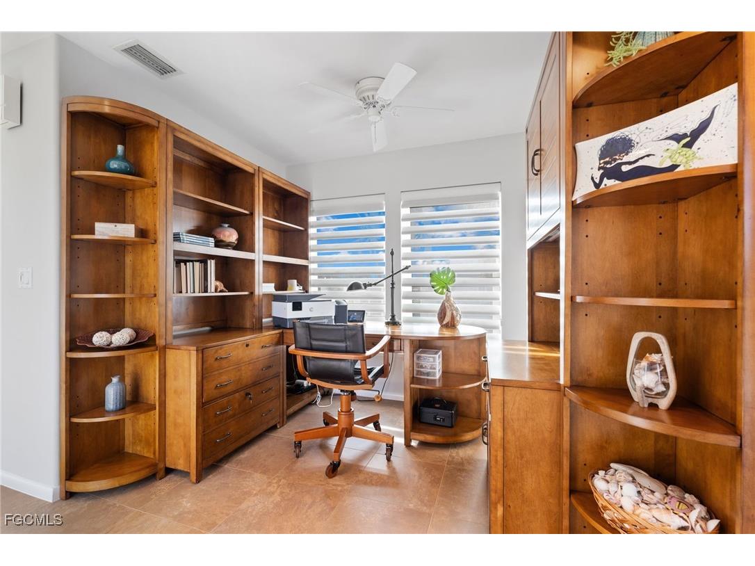 1730 Jewel Box Drive Sanibel FL 33957 2025017150 image24