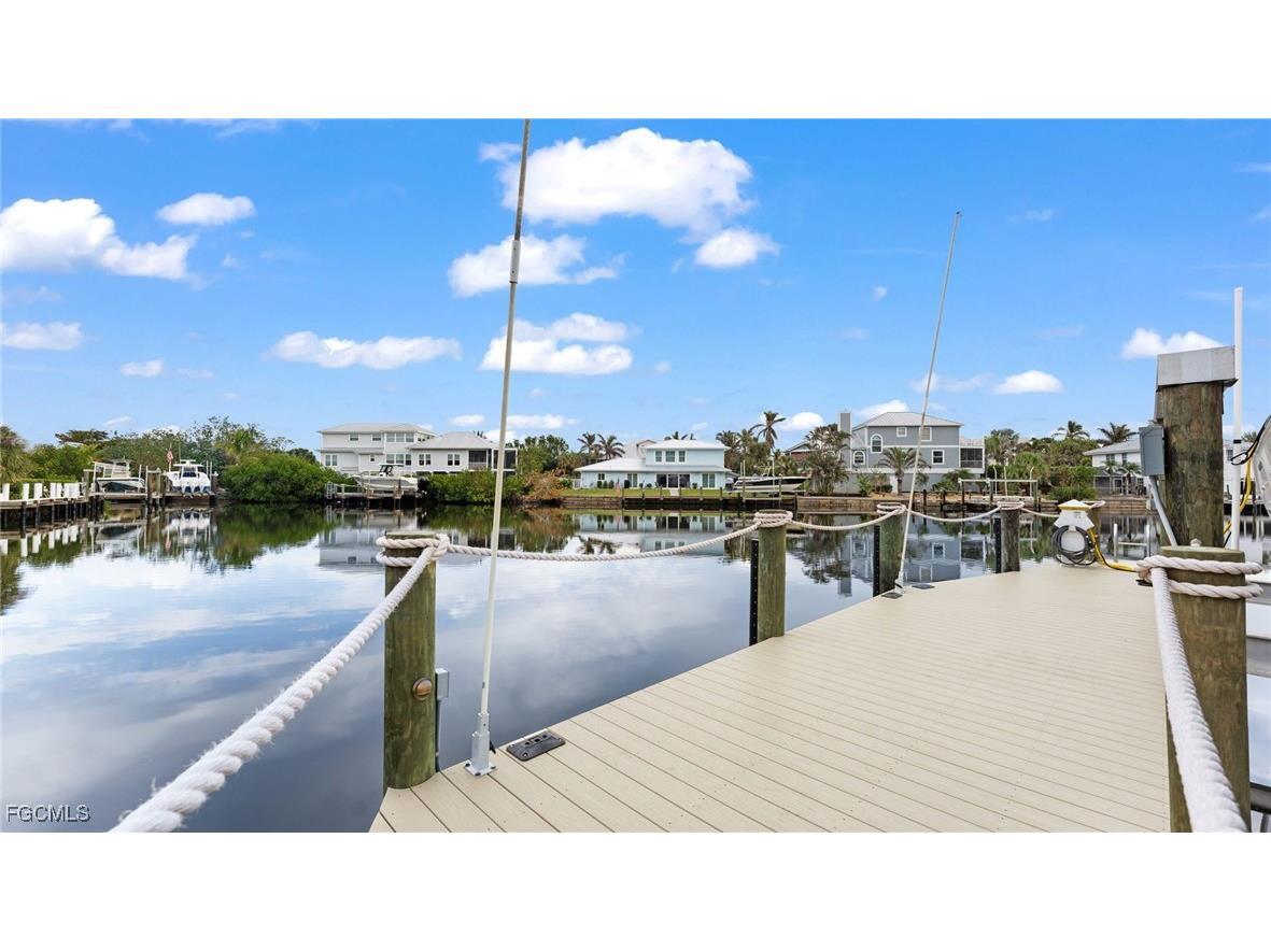 1730 Jewel Box Drive Sanibel FL 33957 2025017150 image29