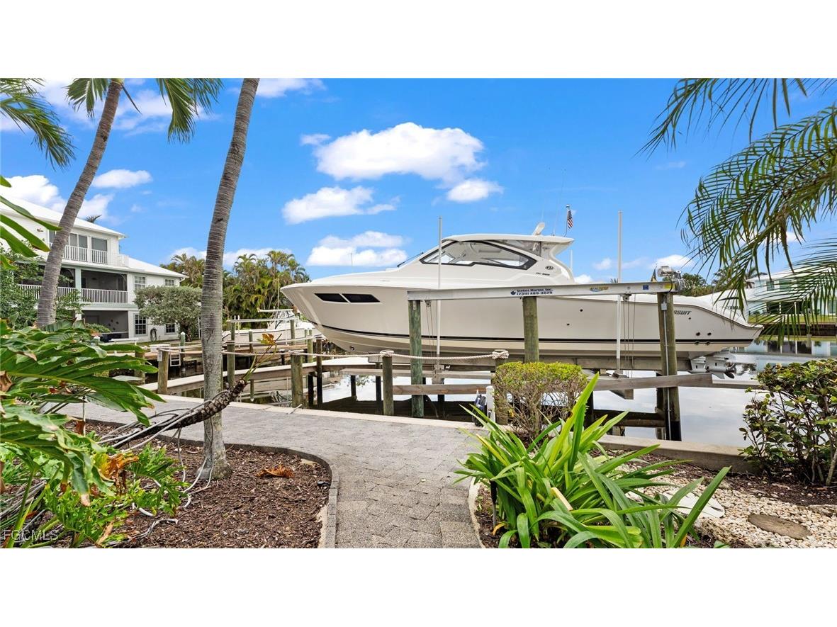 1730 Jewel Box Drive Sanibel FL 33957 2025017150 image44