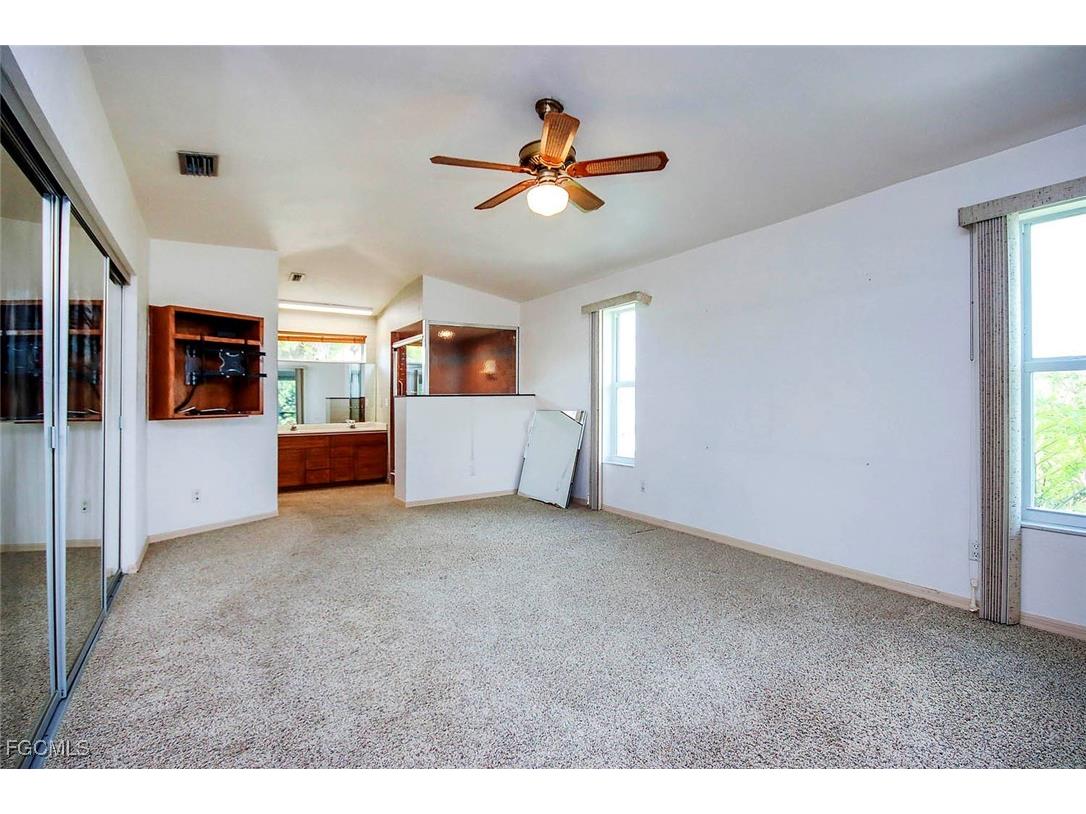  Sanibel FL 33957 2025019651 image12