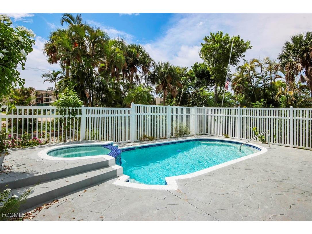  Sanibel FL 33957 2025019651 image3