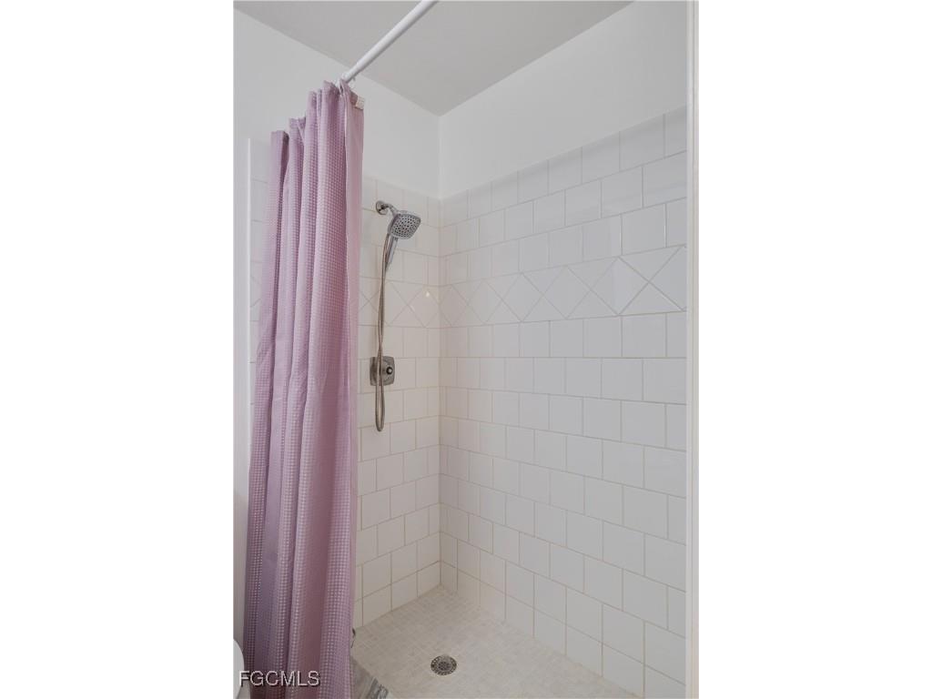 17301 Timber Oak Lane Fort Myers FL 33908 2025025731 image15