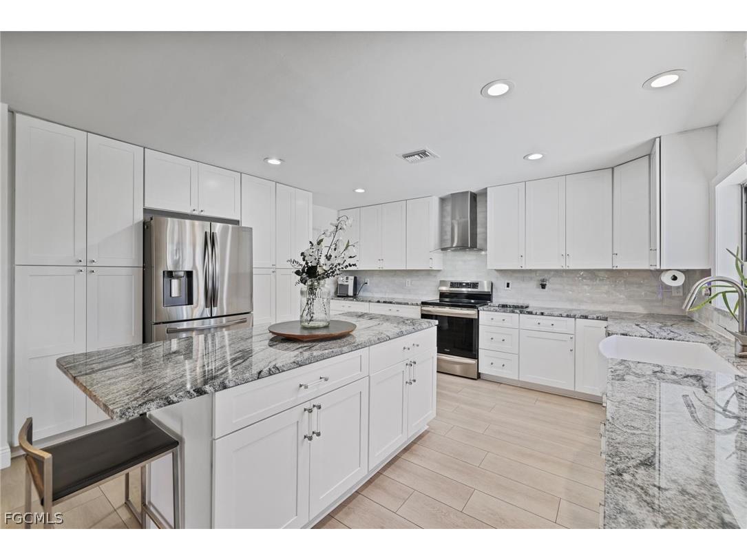 17304 Vagabond Circle Punta Gorda FL 33955 2026008880 image5