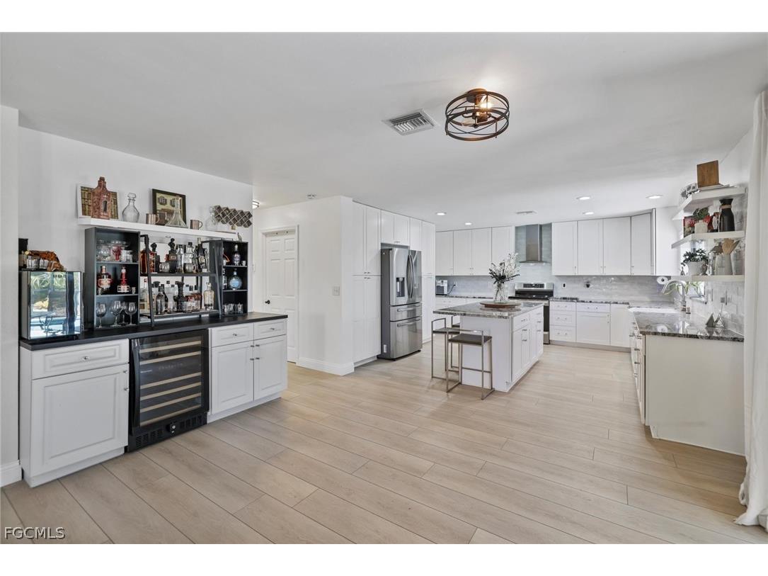 17304 Vagabond Circle Punta Gorda FL 33955 2026008880 image9