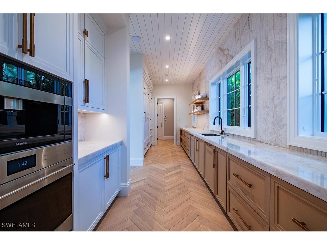 1731 Gordon Drive Naples FL 34102 225079790 image9