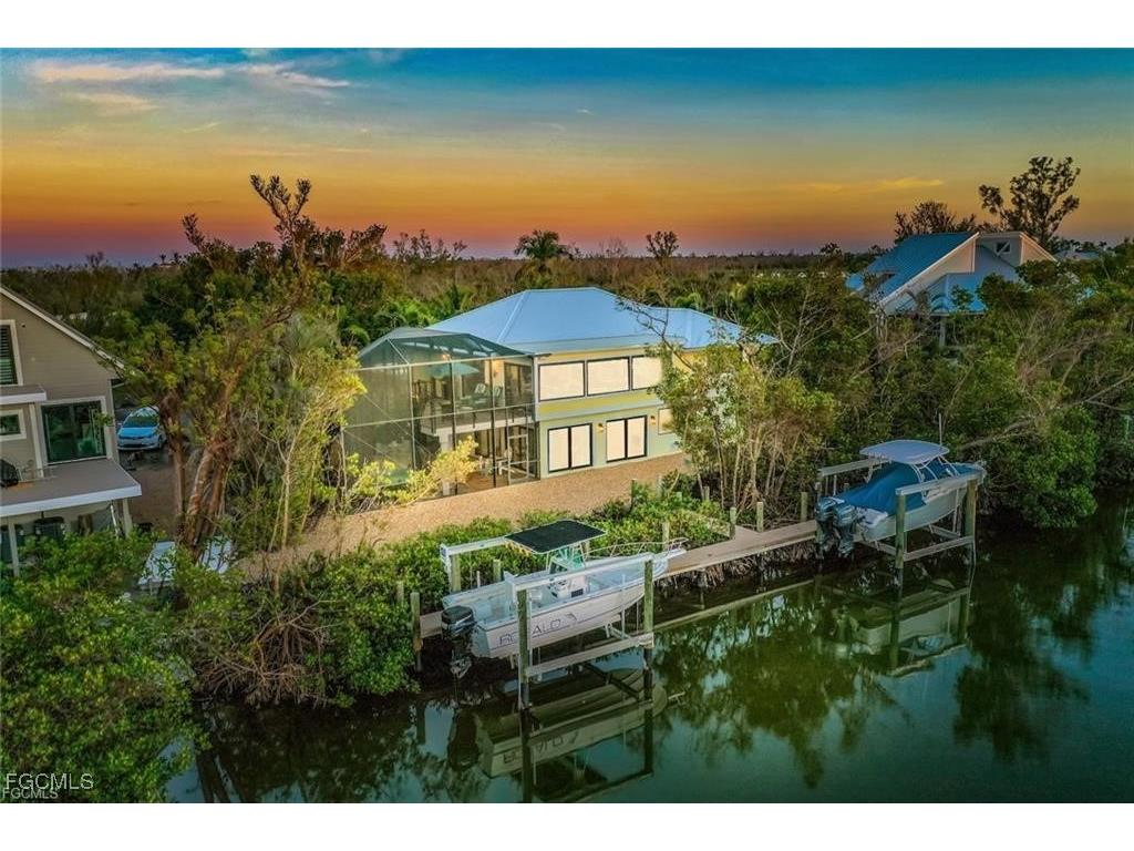 1731 Venus Drive Sanibel FL 33957 2025016859 image1