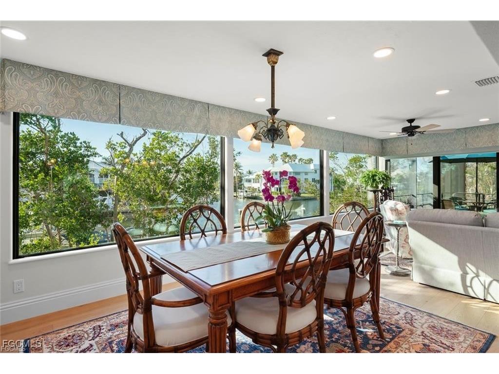 1731 Venus Drive Sanibel FL 33957 2025016859 image13